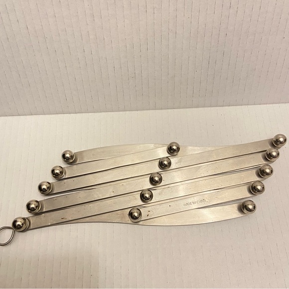 Accordion Style Stainless Steel Door, Kitchen, Wall, Hanging Multi Hook Rack. - Picture 3 of 4